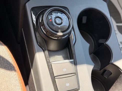 Used 2024 Ford Bronco Sport Outer Banks w/ Tech Package AWD/4WD image 28