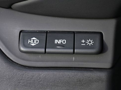 Used 2017 Cadillac Escalade ESV Platinum image 26