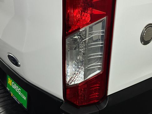 Used 2021 Ford Transit 250 Low Roof RWD image 27