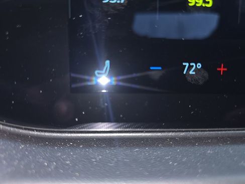 Used 2025 Ford Mustang Premium image 15