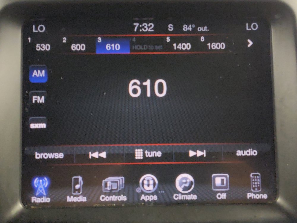 Used 2014 Jeep Cherokee Latitude w/ Comfort/Convenience Group FWD image 25