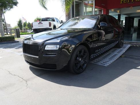 Used 2013 Rolls-Royce Ghost RWD image 2
