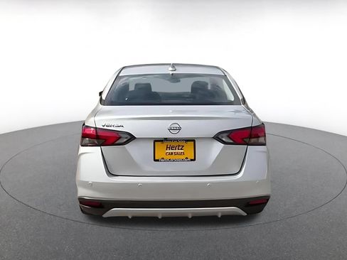 Used 2025 Nissan Versa SV FWD image 12