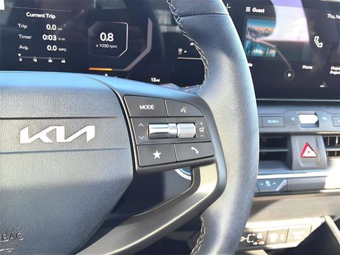 New 2025 Kia K4 GT-Line Turbo FWD image 24