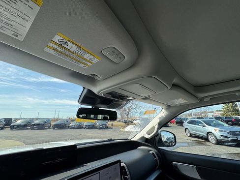 Used 2025 Ford Expedition Active image 25