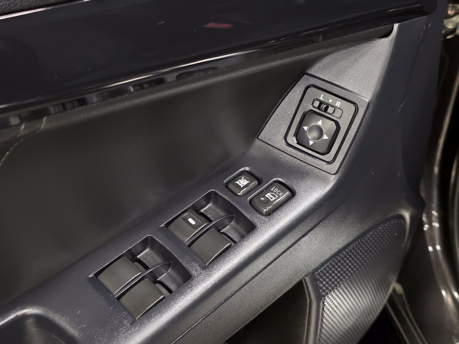 Used 2015 Mitsubishi Lancer Evolution GSR AWD/4WD image 17