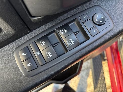 Certified 2019 RAM 1500 Express w/ Express Value Package image 14