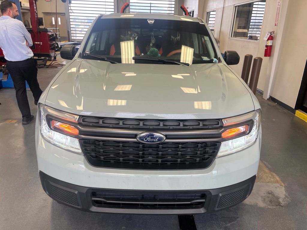 Used 2023 Ford Maverick XLT FWD image 8