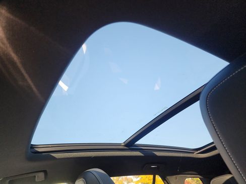 New 2026 Chevrolet Blazer EV LT image 26