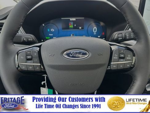 New 2024 Ford Escape SE w/ PHEV Premium Package FWD image 21