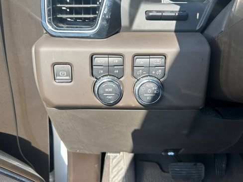 Used 2023 GMC Sierra 1500 Denali w/ Technology Package image 27