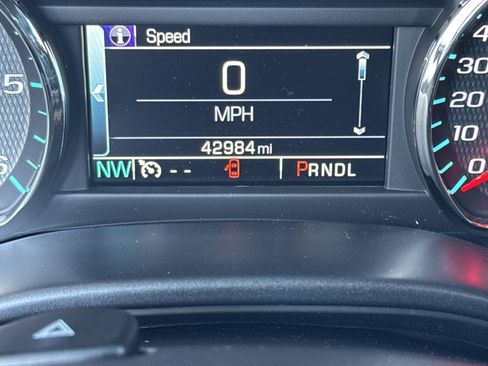 Used 2017 Chevrolet Silverado 1500 LT w/ All Star Edition image 21