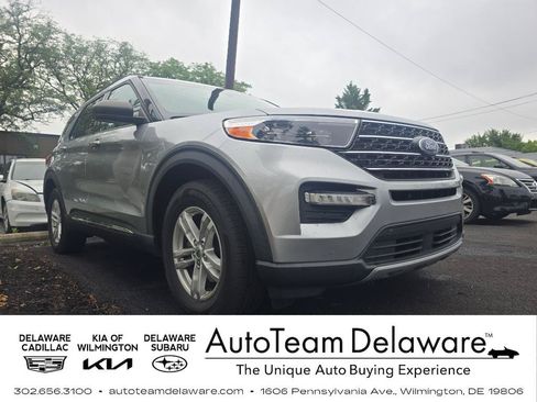 Used 2020 Ford Explorer XLT w/ Equipment Group 202A AWD/4WD image 1