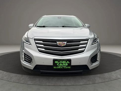 Used 2018 Cadillac XT5 Premium Luxury image 3