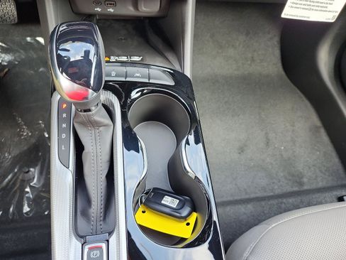 New 2026 Buick Envista Avenir image 17