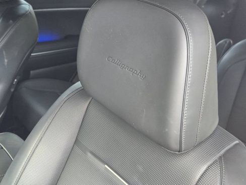 Used 2026 Hyundai Palisade Calligraphy FWD image 14