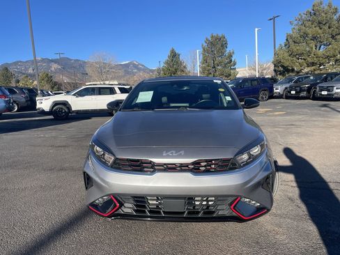 Used 2023 Kia Forte GT-Line w/ GT-Line Premium Package image 2