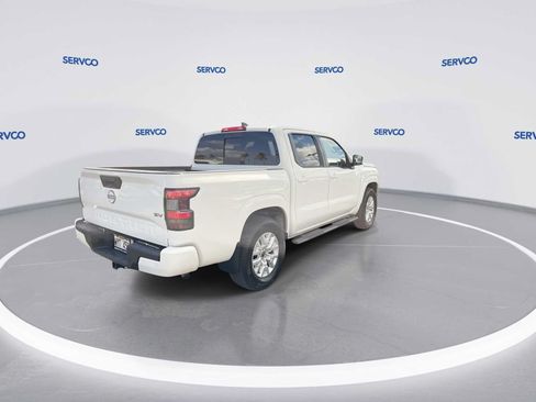 Used 2024 Nissan Frontier SV w/ SV Convenience Package RWD image 8