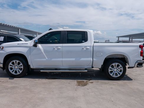 Used 2021 Chevrolet Silverado 1500 LT RWD image 8