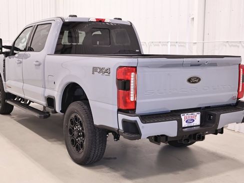 New 2026 Ford F350 Lariat w/ Black Appearance Package AWD/4WD image 7