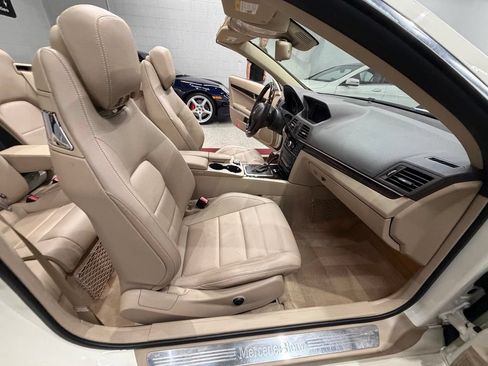 Used 2011 Mercedes-Benz E 350 Cabriolet image 27