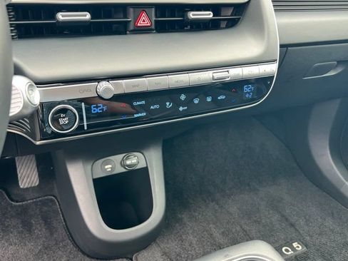 Certified 2024 Hyundai Ioniq 5 SE AWD/4WD image 19