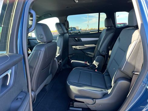 New 2026 Buick Enclave Preferred w/ Power Package image 17