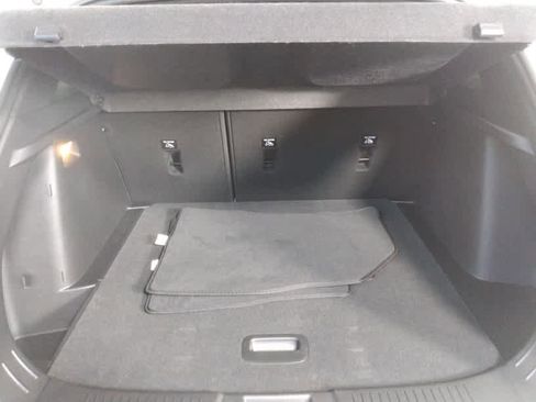 Used 2024 Chevrolet Trax RS w/ Sunroof Package image 22