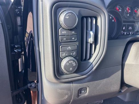 New 2026 Chevrolet Silverado 1500 Custom Trail Boss w/ Turbomax Blackout Package AWD/4WD image 19