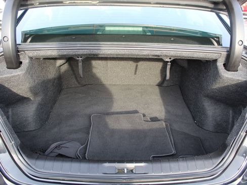 Used 2017 Nissan Maxima Platinum image 21