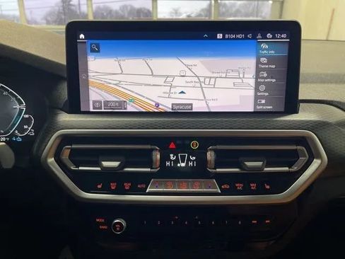 Used 2022 BMW X3 xDrive30e image 19