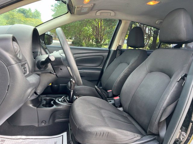 Used 2019 Nissan Versa S FWD image 12