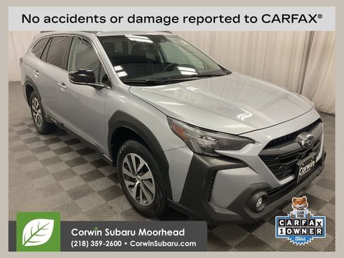 Used 2023 Subaru Outback Premium image 1