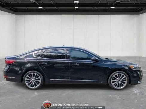 Used 2019 Kia Cadenza Technology FWD image 6
