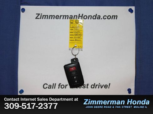 Used 2019 Toyota Highlander Limited image 28