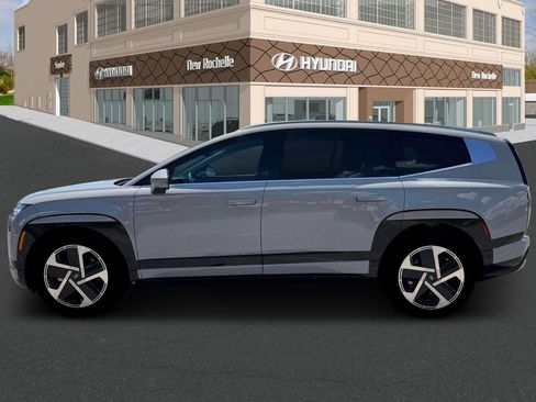 New 2026 Hyundai Ioniq 9 Limited image 3