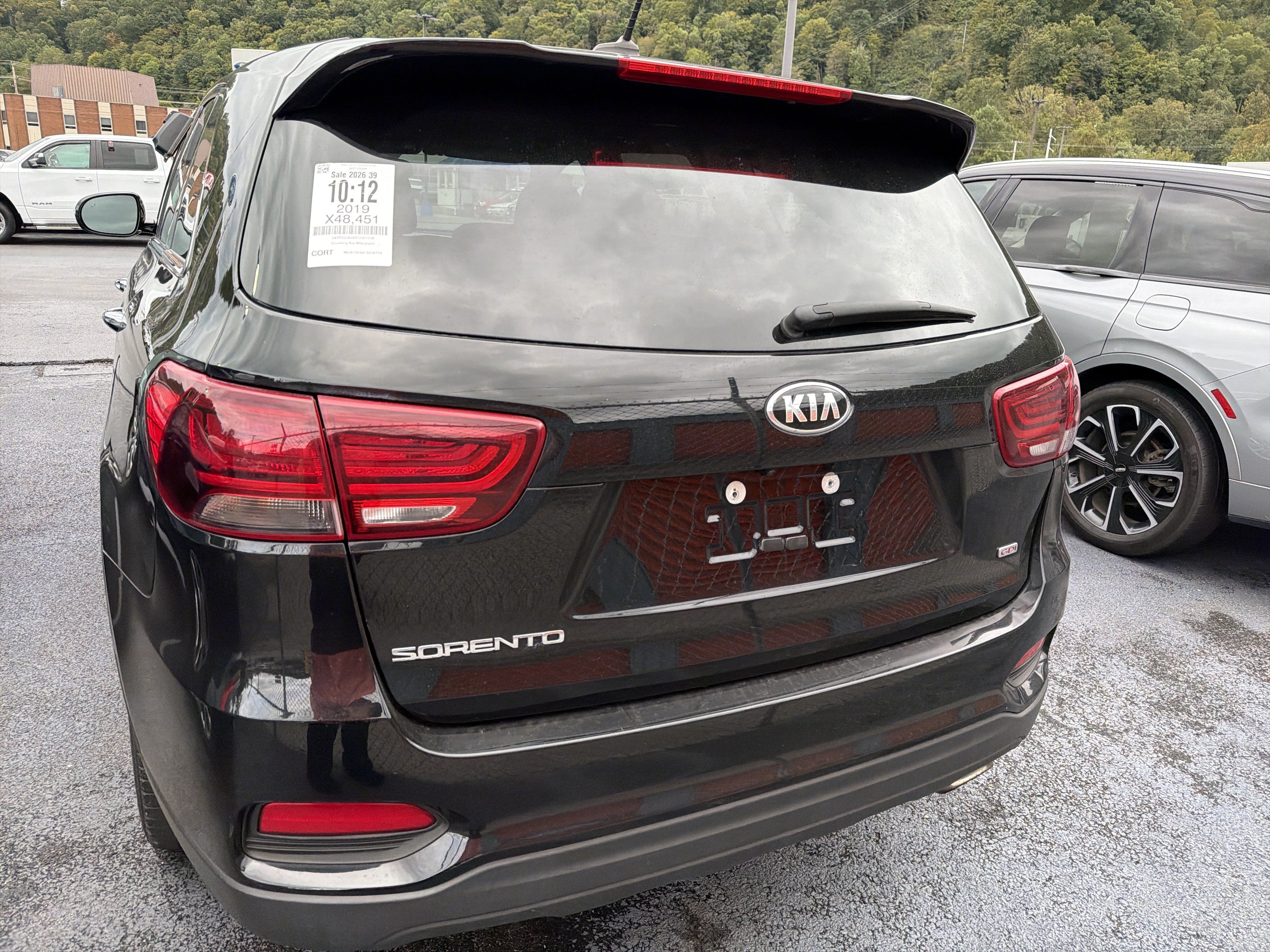 Used 2019 Kia Sorento AWD image 5