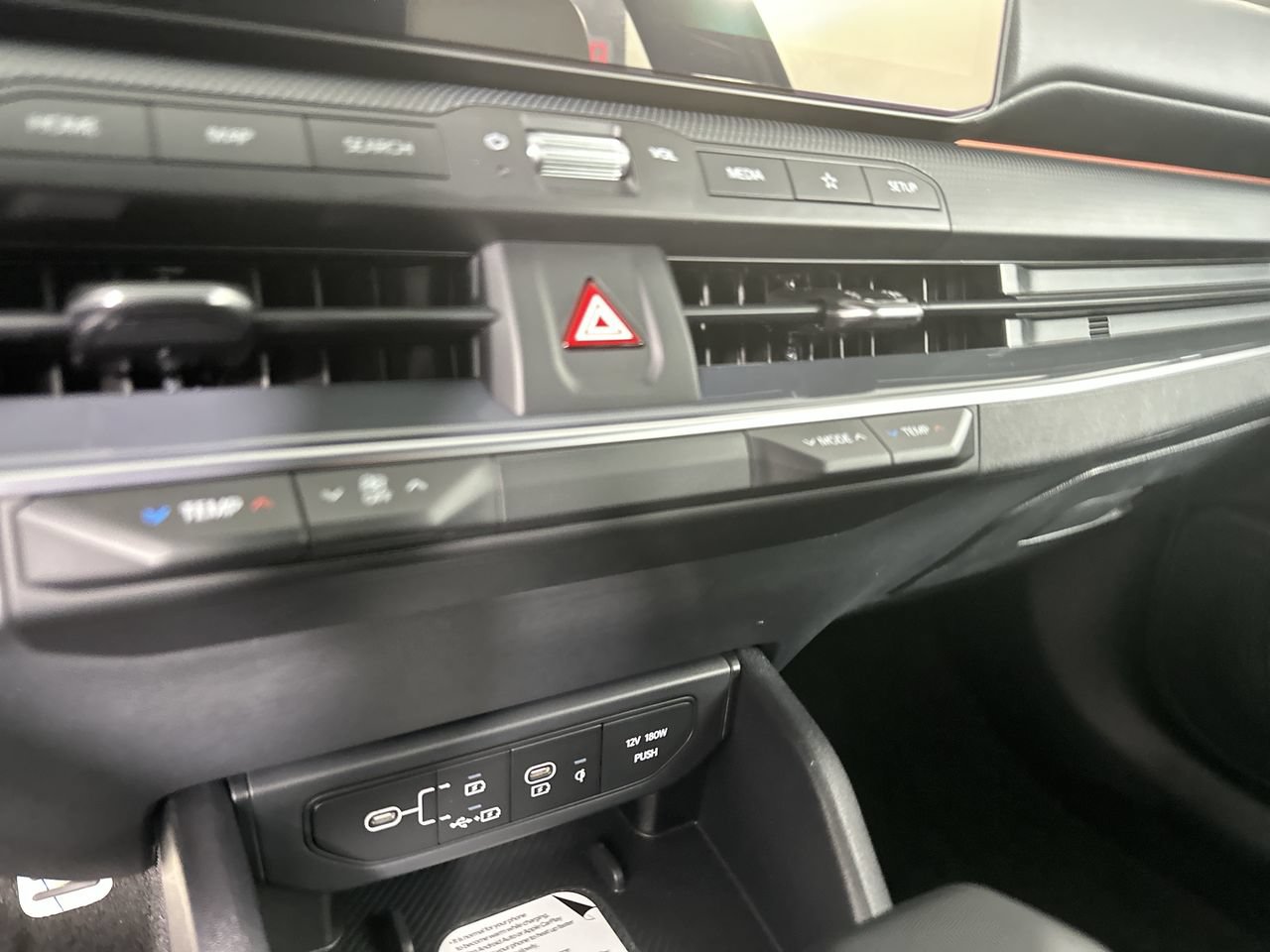 New 2027 Kia K4 GT-Line FWD image 17