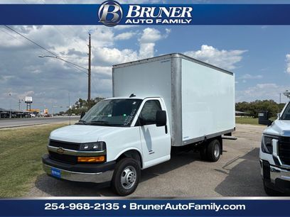 New 2025 Chevrolet Express 4500 w/ Power Convenience Package