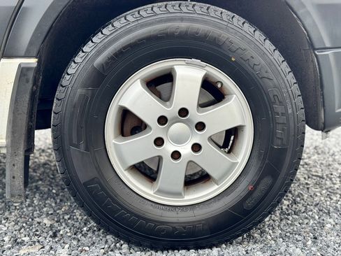 Used 2010 Freightliner Sprinter 2500 image 15