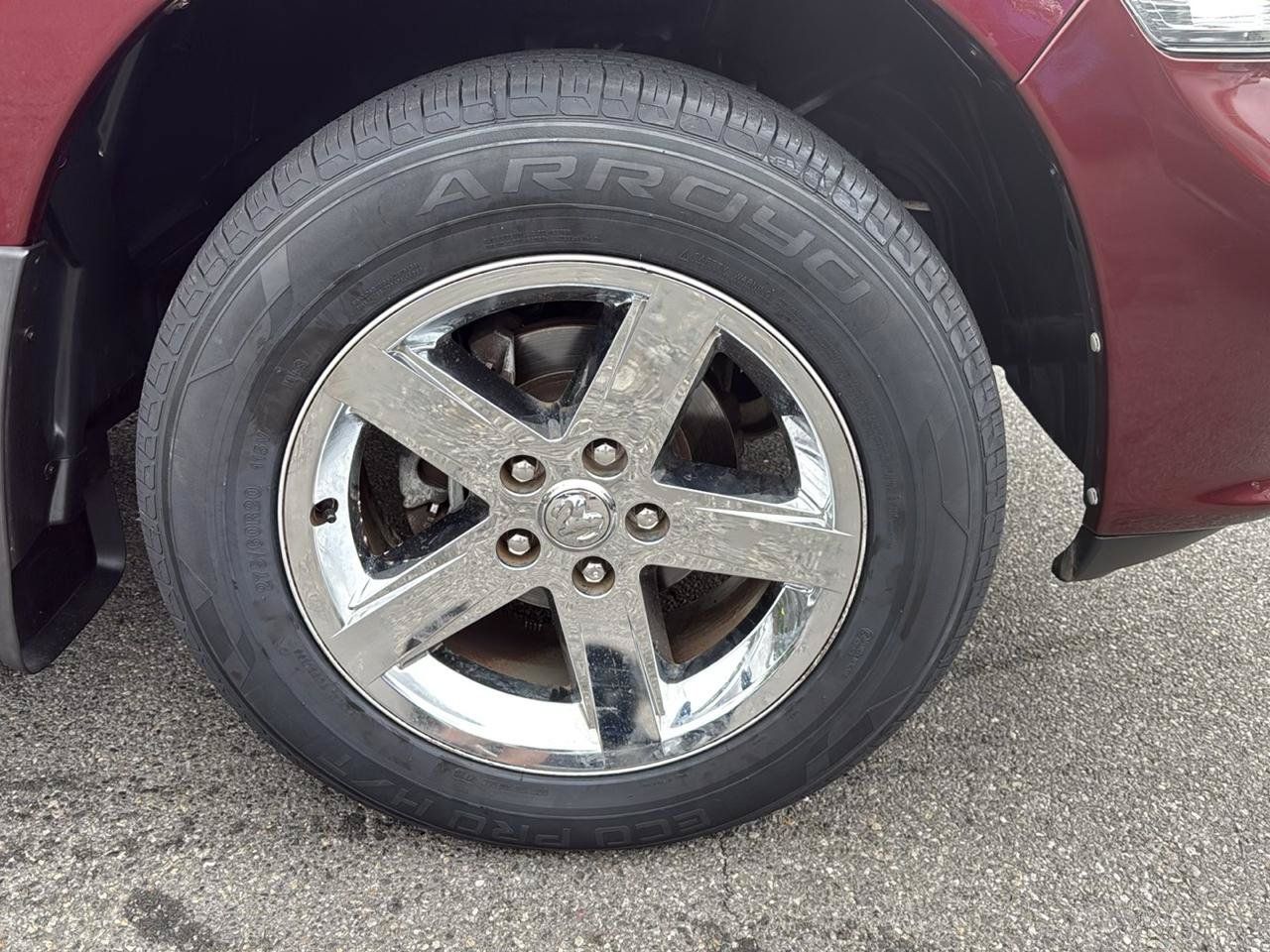 Used 2018 RAM 1500 Express AWD/4WD image 21