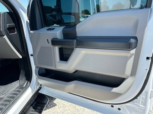 Used 2019 Ford F250 XL w/ Power Equipment Group AWD/4WD image 13