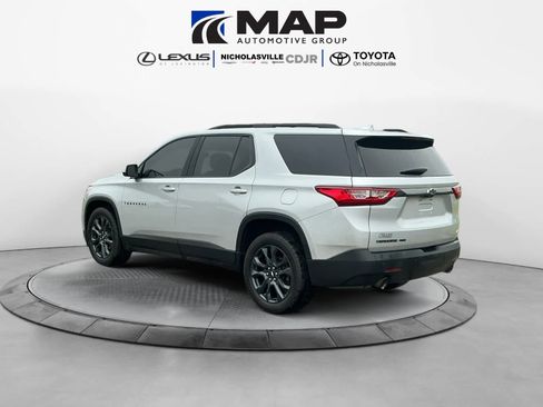 Used 2021 Chevrolet Traverse RS AWD/4WD image 3