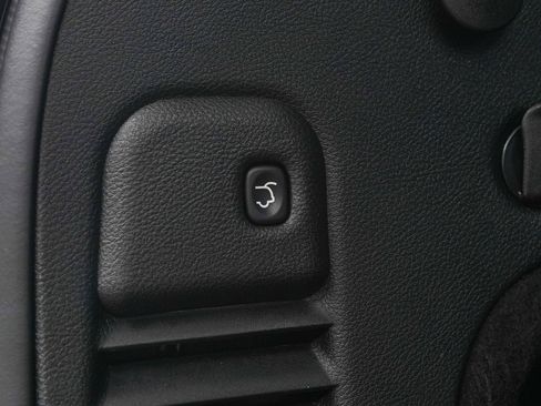 Used 2016 Jeep Grand Cherokee Overland AWD/4WD image 19