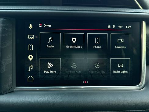Used 2024 GMC Yukon XL Denali AWD/4WD image 27