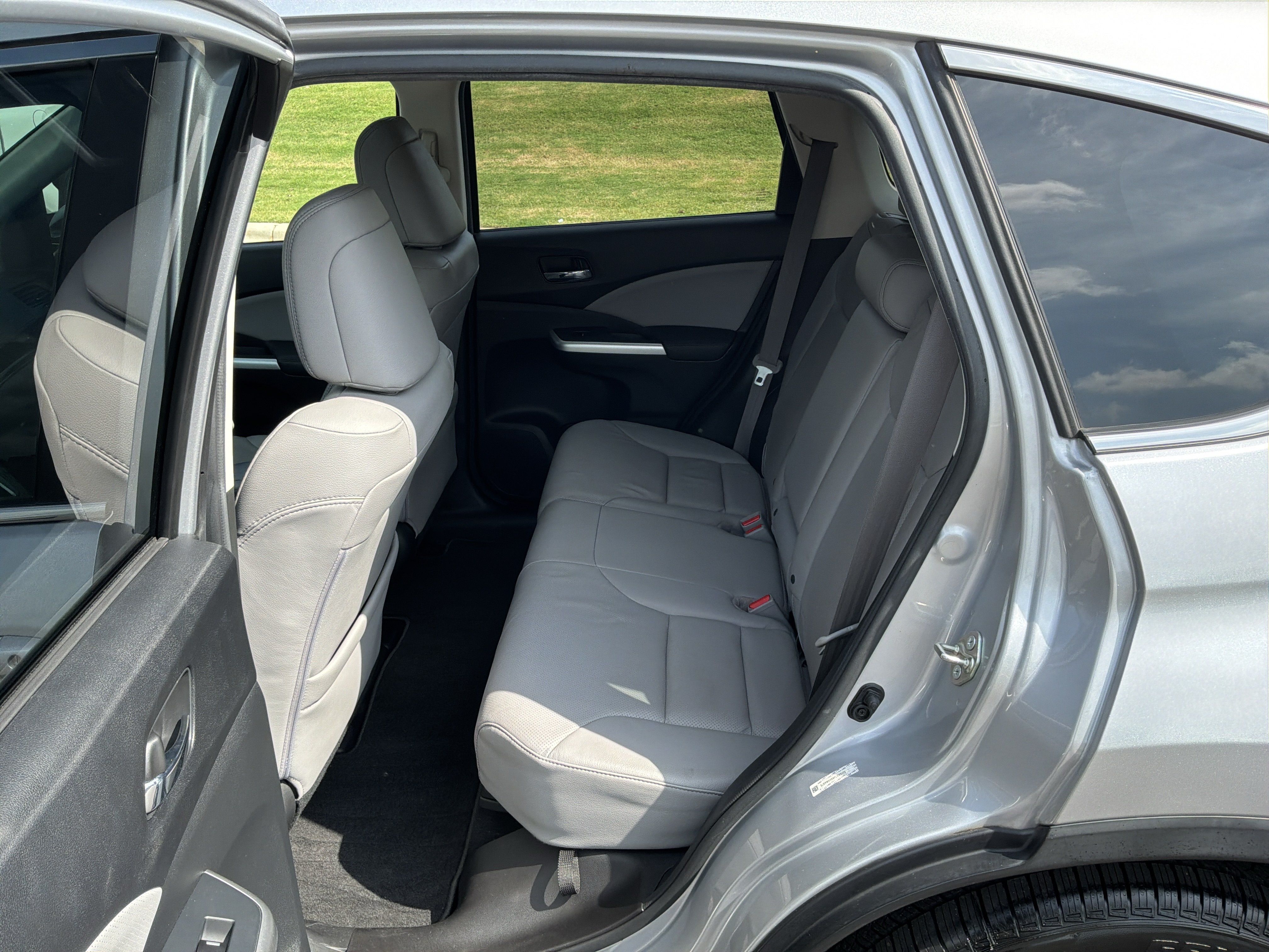 Used 2015 Honda CR-V Touring image 31
