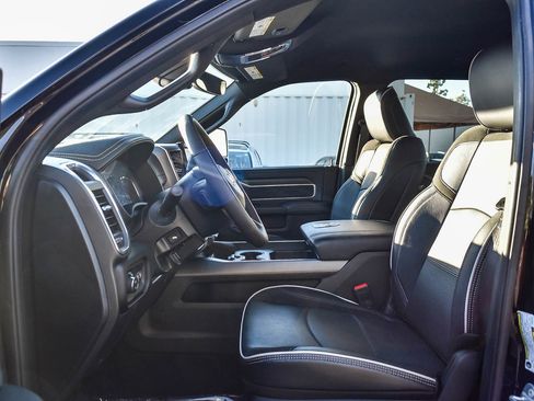 Used 2025 RAM 2500 Laramie image 15