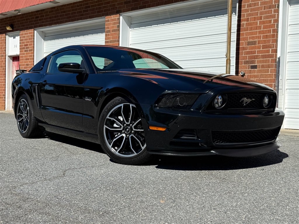 Used 2014 Ford Mustang GT w/ FP8 Appearance Package RWD image 23