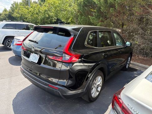 Used 2024 Honda CR-V EX-L image 3