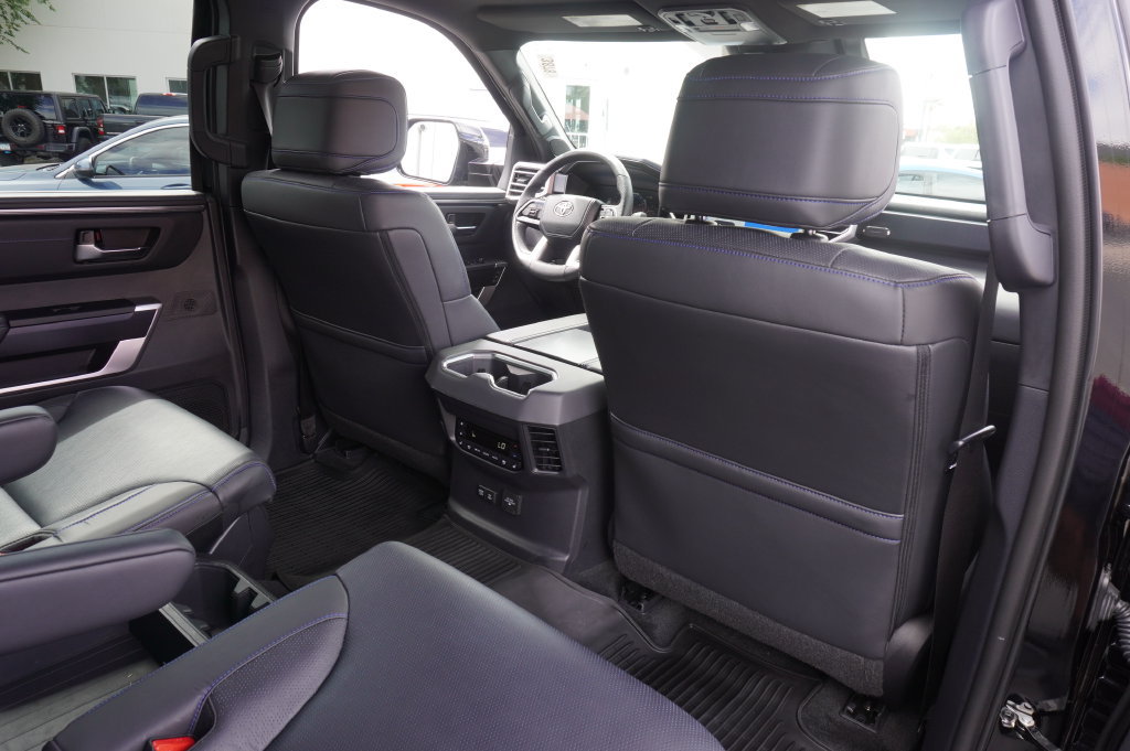 Used 2023 Toyota Sequoia Platinum AWD/4WD image 11